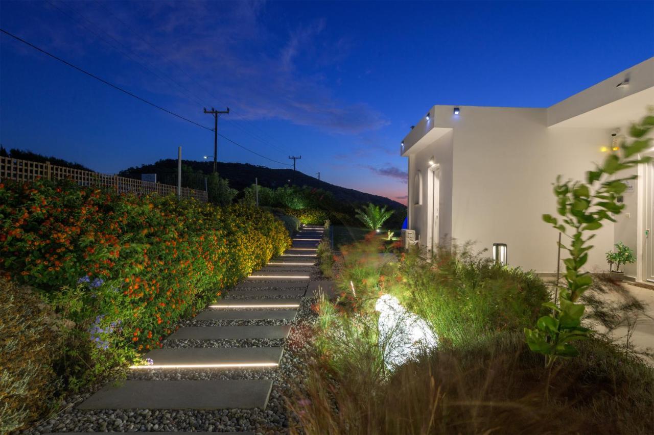 Niva Kamiros Apartments Bagian luar foto